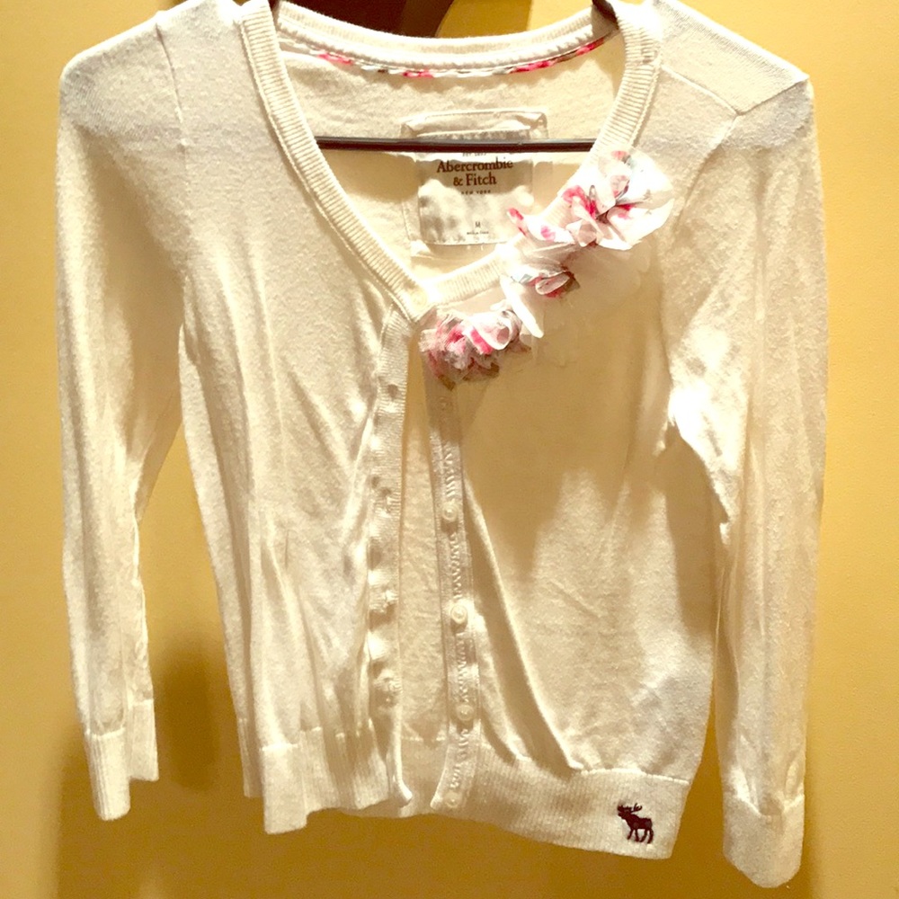 Abercrombie button up sweater